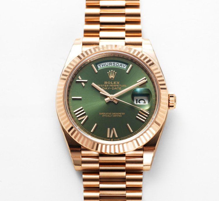 Rolex Day-date 40 New - 228235