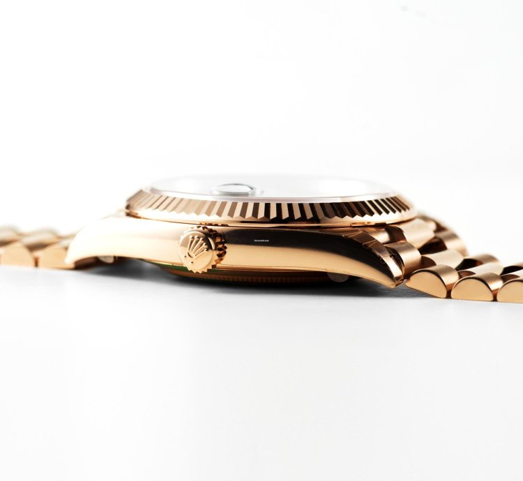 Rolex Day-date 40 New - 228235