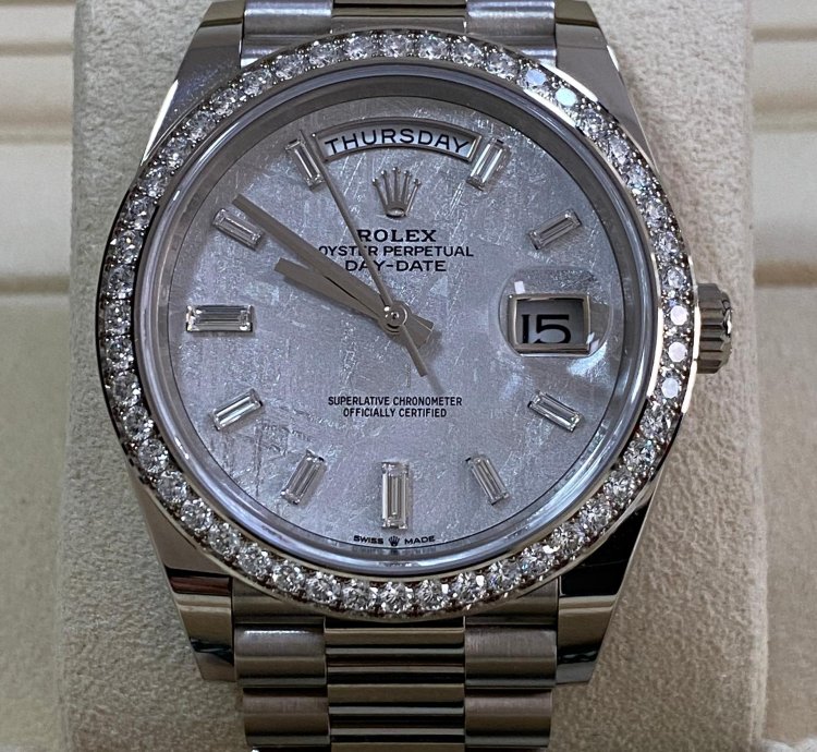 Rolex Day-date 40 New 2022 Day-date 40 White Gold President Meteorite Baguette Dial Diamond-set Bezel