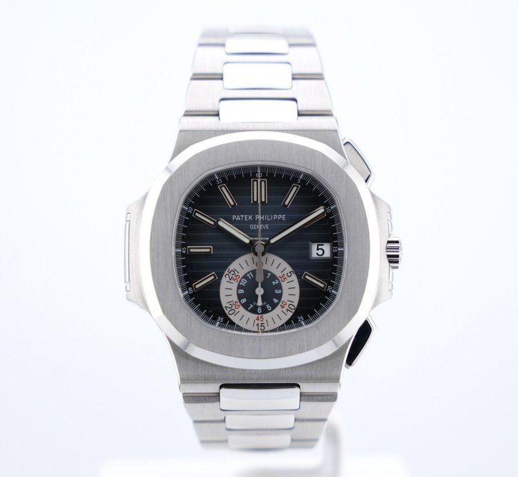 Patek Philippe Nautilus Chronograph Black Dial With White Gold Indexes - With Extract From The Archives