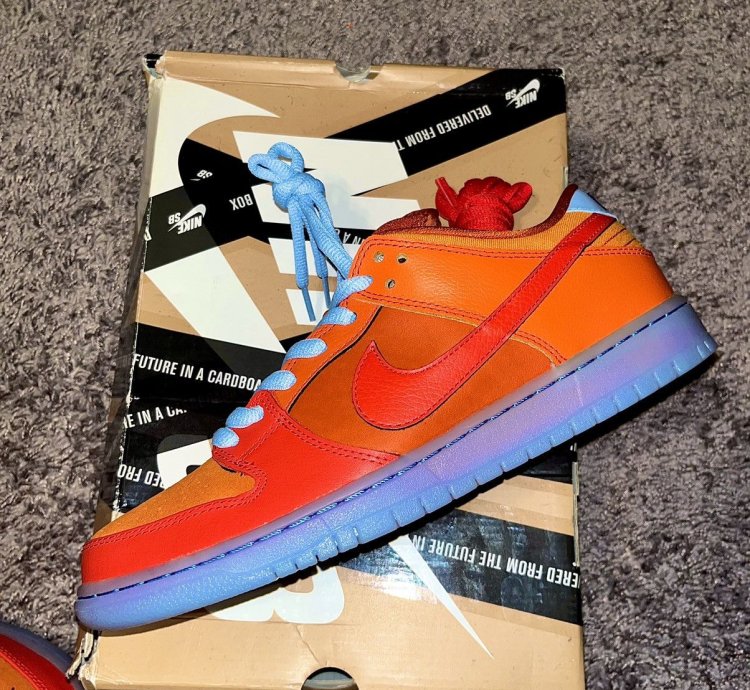 1100 Online Nike Sb Dunk Low Gamma Orange Fire And Ice