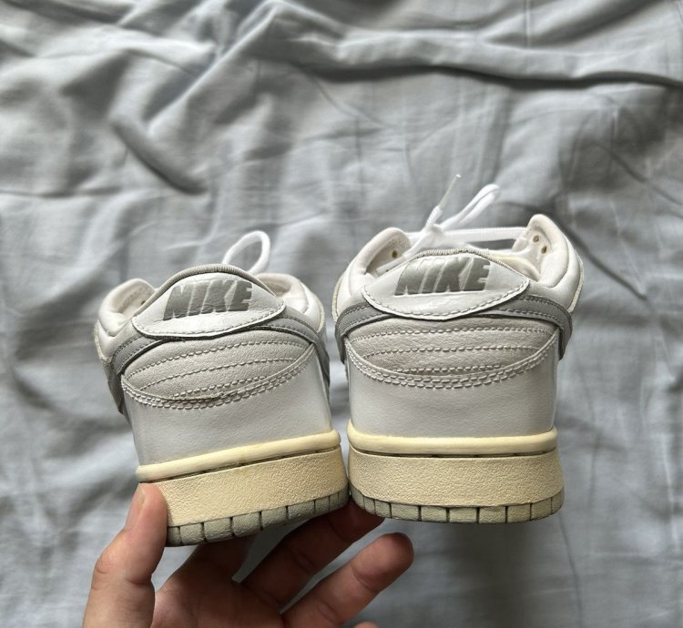 2002 Nike Dunk Low Pro Sb White Grey Patent Leather