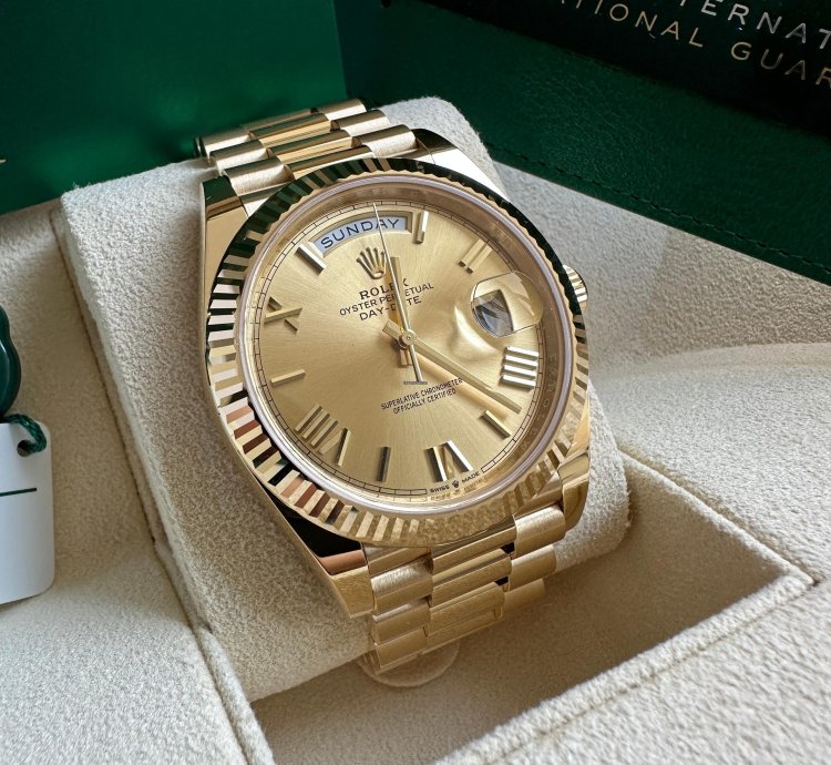 Rolex Day-date 40 New 2023 Champagne Gold Roman Dial President Bracelet Yellow Gold Fluted Bezel