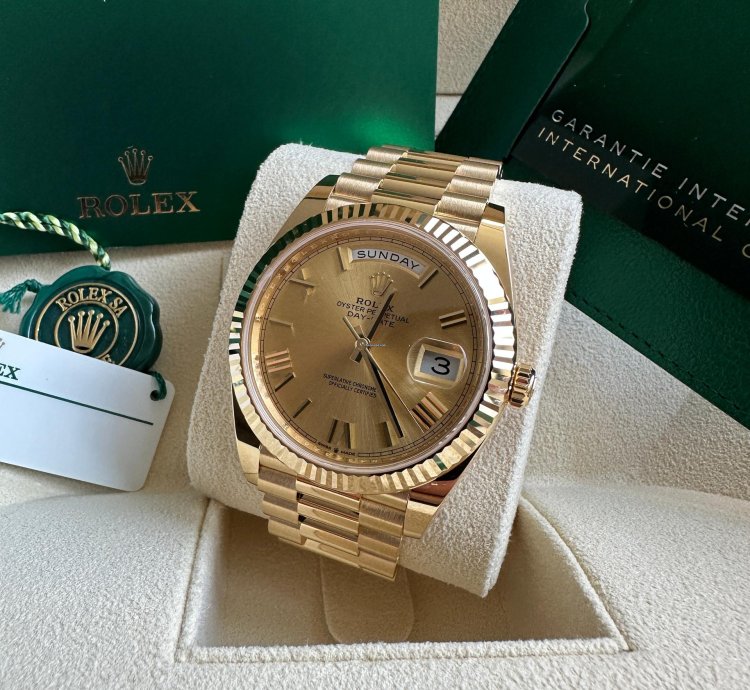 Rolex Day-date 40 New 2023 Champagne Gold Roman Dial President Bracelet Yellow Gold Fluted Bezel