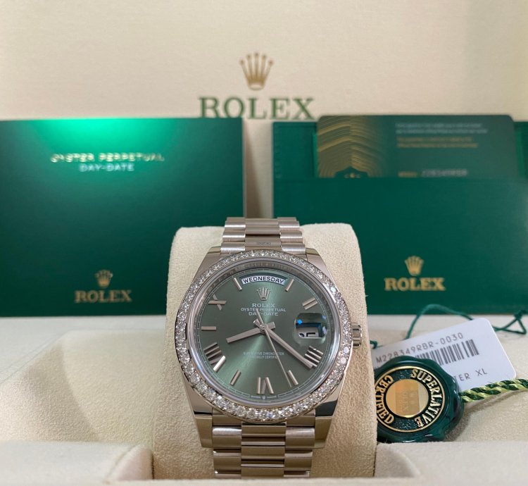 Rolex Day-date 40 New 2023 Day-date 40 President White Gold Olive Green Dial Factory Diamond Bezel 228349rbr