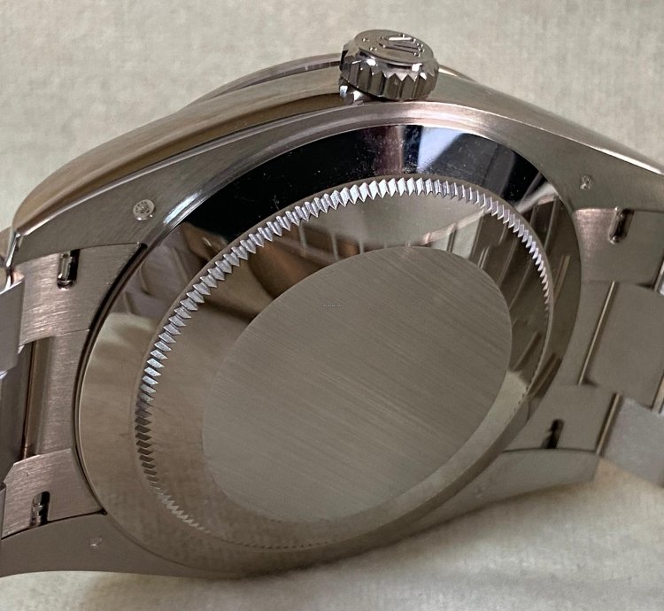 Rolex Day-date 40 New 2023 Day-date 40 President White Gold Olive Green Dial Factory Diamond Bezel 228349rbr