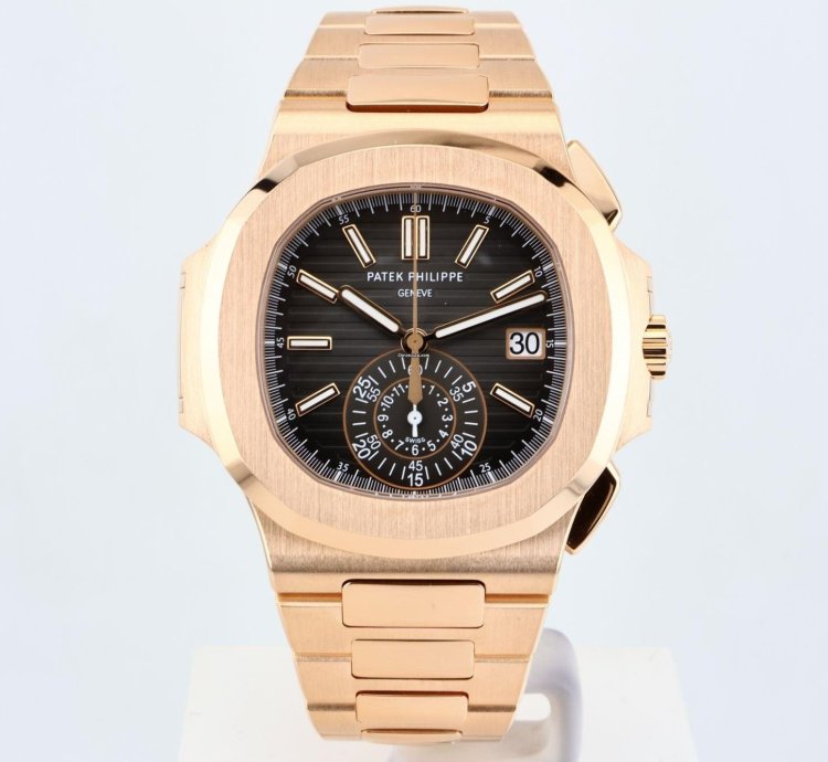 Patek Philippe Nautilus Chronograph In 18k Rose Gold - With Box And Papers