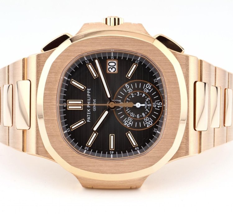 Patek Philippe Nautilus Chronograph In 18k Rose Gold - With Box And Papers