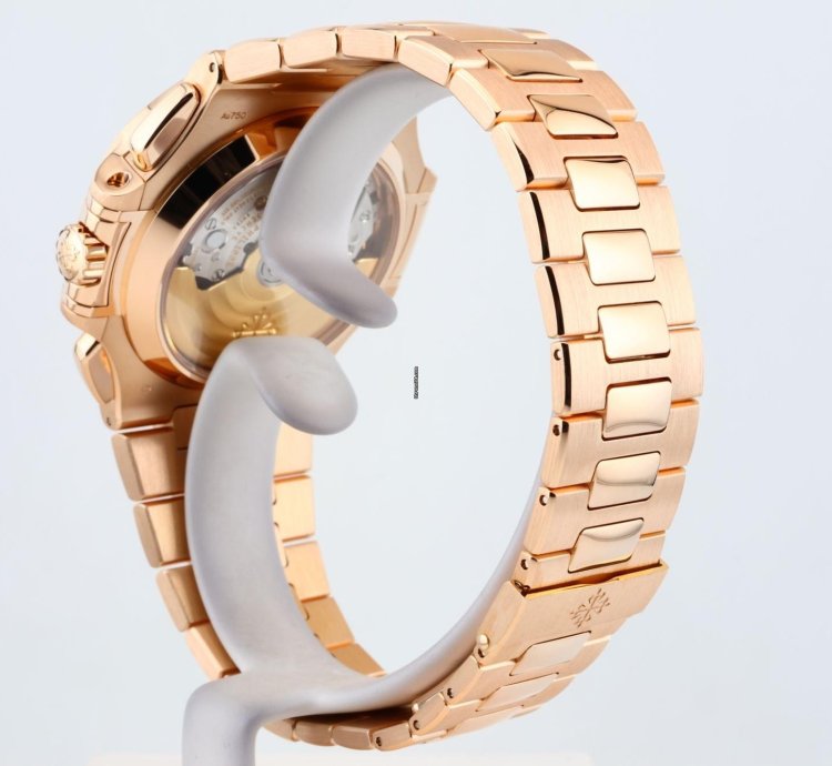 Patek Philippe Nautilus Chronograph In 18k Rose Gold - With Box And Papers