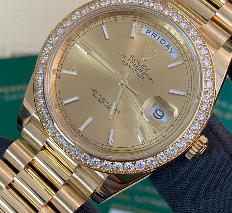 Rolex Day-date 40 New 2023 Unworn Day-date 40 President Yellow Gold Champagne Index Dial Diamond-set Bezel