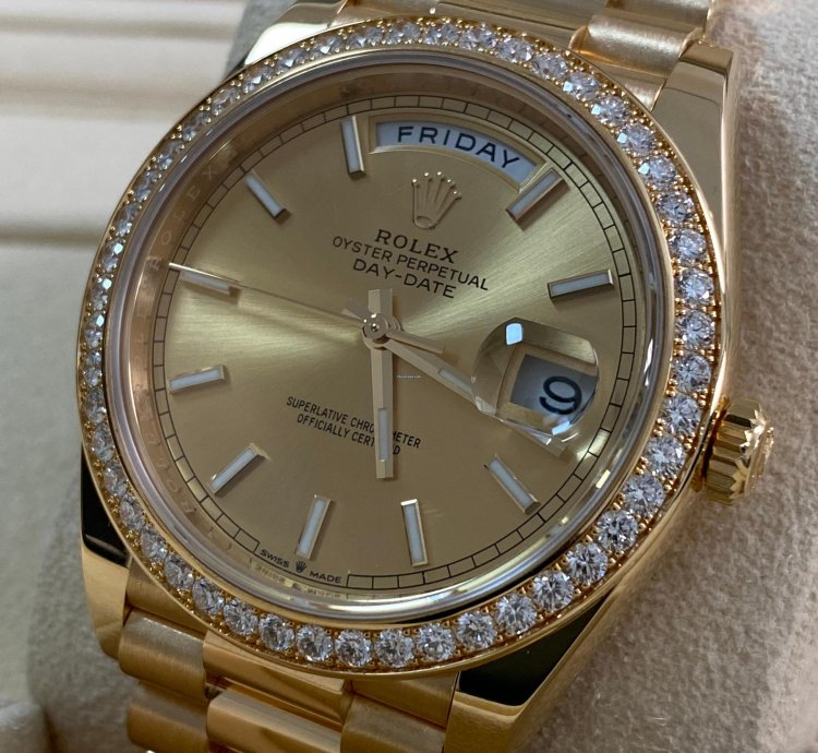 Rolex Day-date 40 New 2023 Unworn Day-date 40 President Yellow Gold Champagne Index Dial Diamond-set Bezel