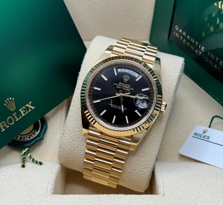 Rolex Day-date 40 New 2024 Black Dial Yellow Gold Fluted Bezel President Bracelet