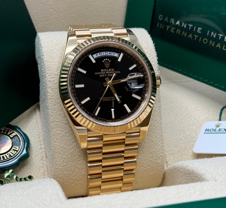 Rolex Day-date 40 New 2024 Black Dial Yellow Gold Fluted Bezel President Bracelet