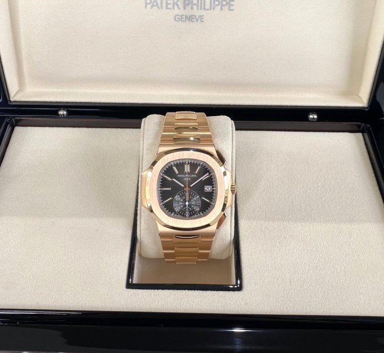 Patek Philippe Nautilus Chronograph Rose Gold 2020 Full Set