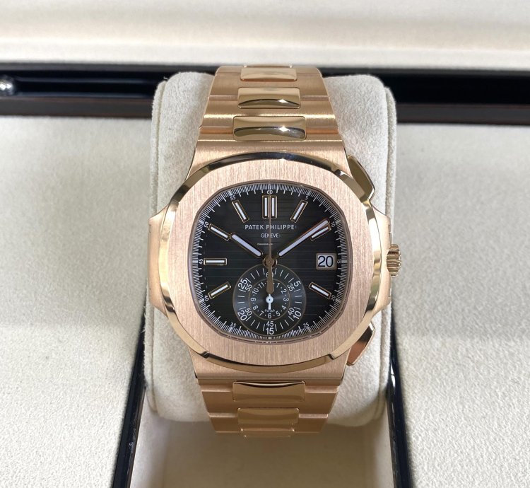 Patek Philippe Nautilus Chronograph Rose Gold 2020 Full Set