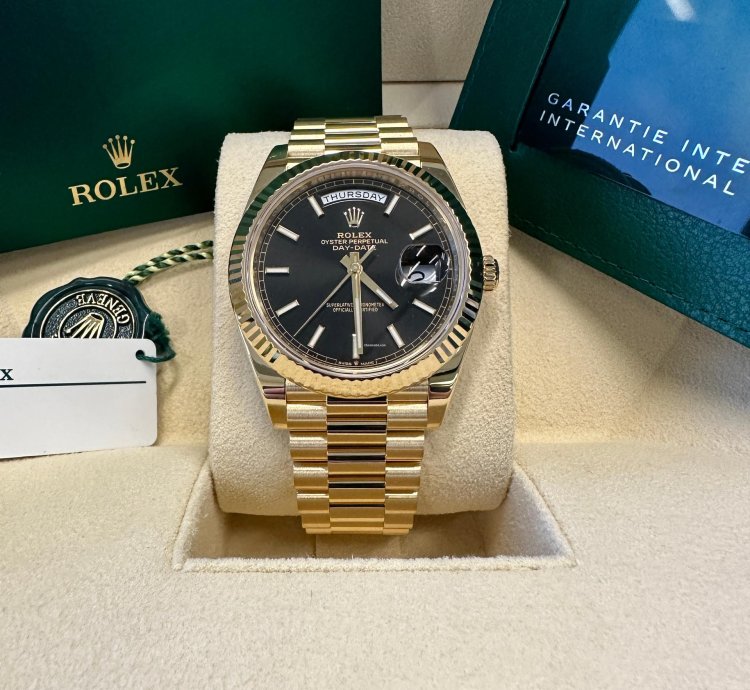Rolex Day-date 40 New 2024 Black Index Dial Yellow Gold Fluted Bezel President Bracelet