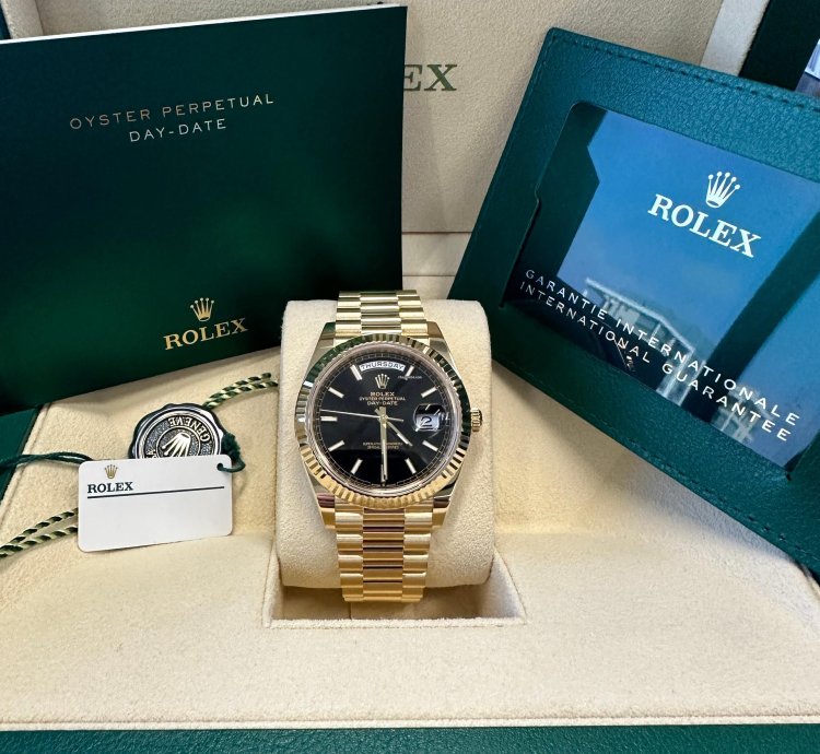 Rolex Day-date 40 New 2024 Black Index Dial Yellow Gold Fluted Bezel President Bracelet
