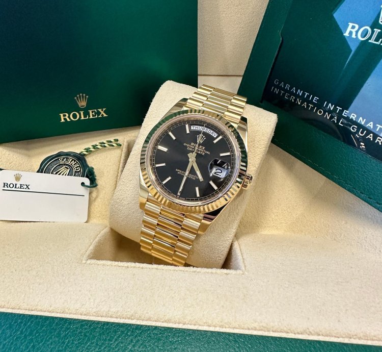 Rolex Day-date 40 New 2024 Black Index Dial Yellow Gold Fluted Bezel President Bracelet