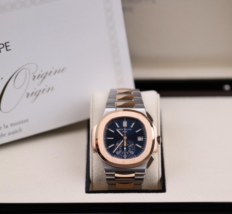 Patek Philippe Nautilus Chronograph Stahl Ros Gold - 2021 - Deu - Zustand Sehr Gut - Fullset