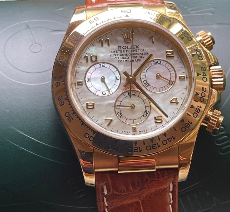 Rolex Daytona Madreperla
