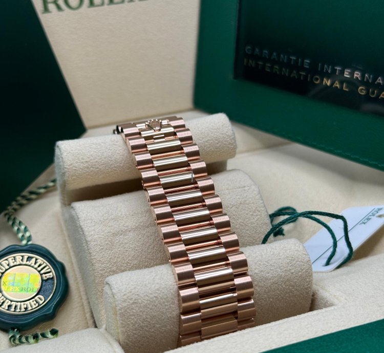 Rolex Day-date 40 New 2024 Chocolate Brown Baguette Diamond Dial Rose Gold President Bracelet