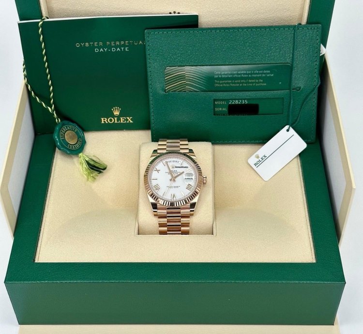 Rolex Day-date 40 New 2024 Day-date 40mm 228235 Presidential Rose Gold White Dial