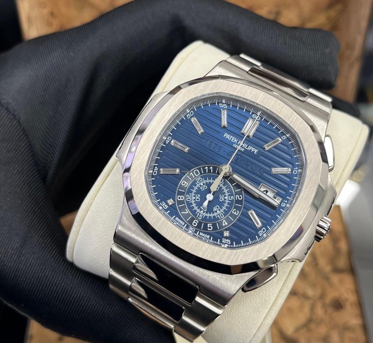 Patek Philippe Nautilus Chronograph White Gold Blue Dial 44mm 5976 1g-001