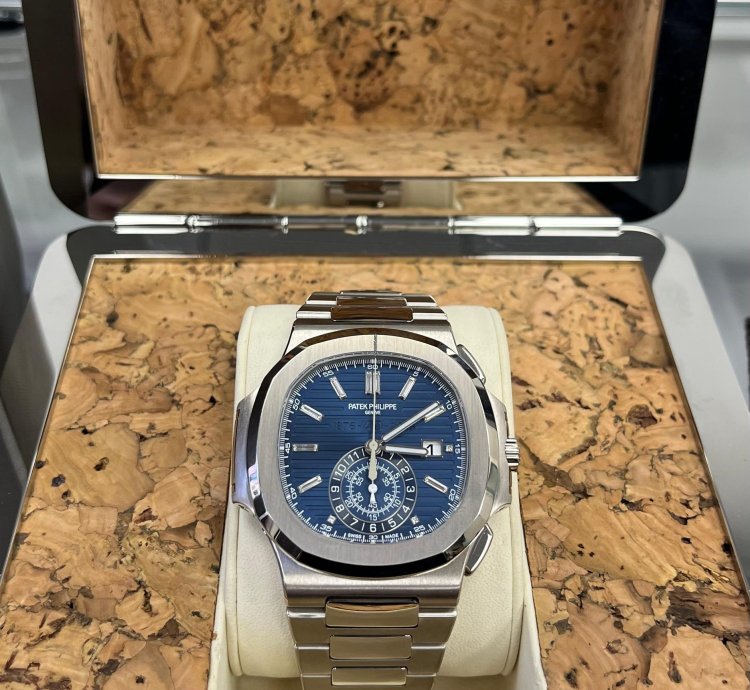 Patek Philippe Nautilus Chronograph White Gold Blue Dial 44mm 5976 1g-001