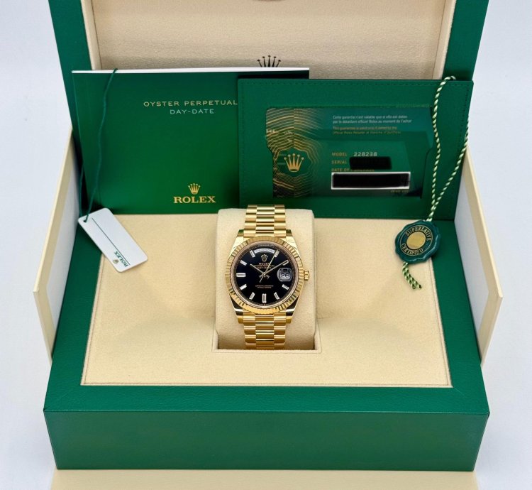Rolex Day-date 40 New 2024 Day-date 40mm 228238 Presidential Black Diamond Baguette Dial