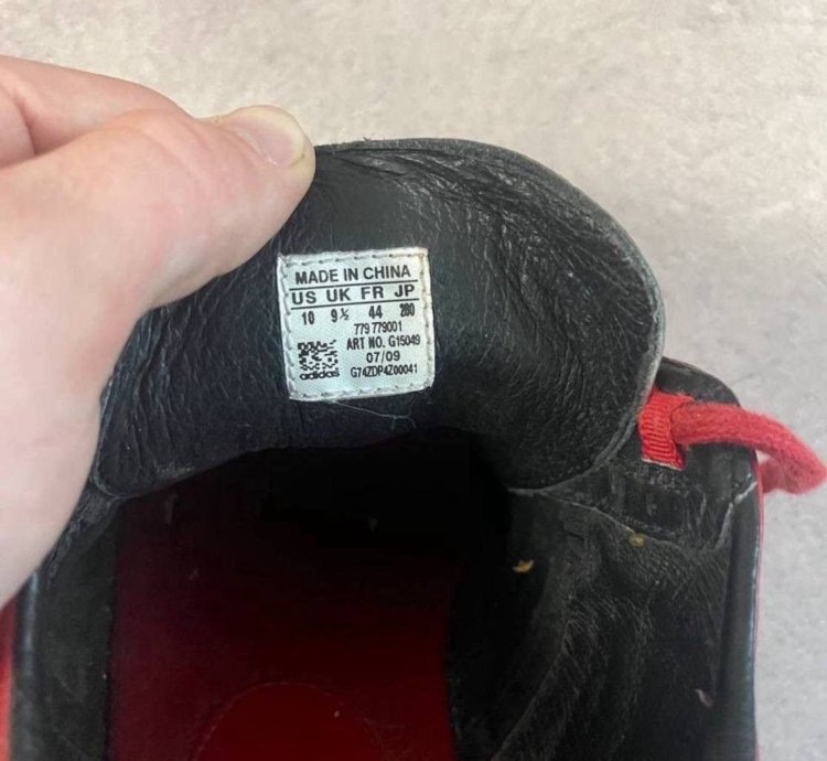 -3 Yohji Yamamoto Adidas Red Low Top Sneakers
