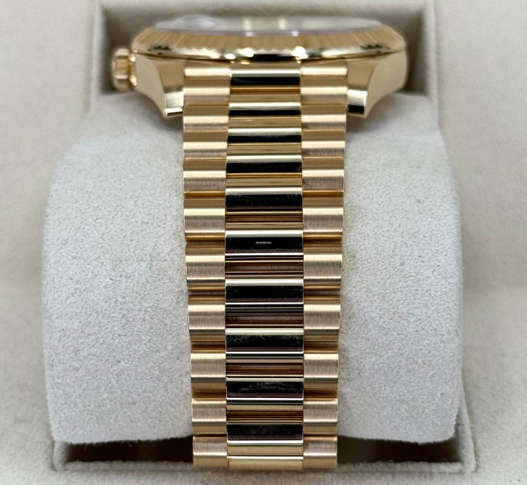 Rolex Day-date 40 New 2024 Day-date 40mm 228238 Presidential White Roman Numeral Dial
