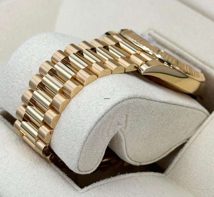 Rolex Day-date 40 New 2024 Day-date 40mm 228238 Presidential White Roman Numeral Dial