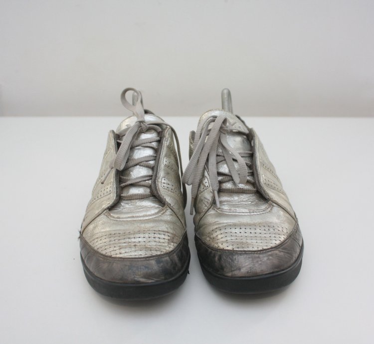 -3 Yohji Yamamoto Adidas Vintage Silver Sneaker 2008