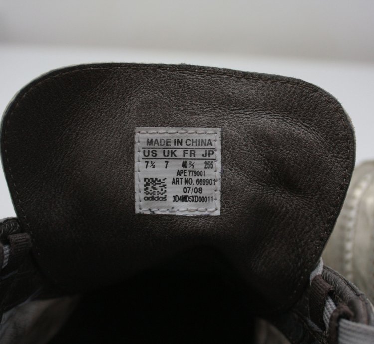 -3 Yohji Yamamoto Adidas Vintage Silver Sneaker 2008