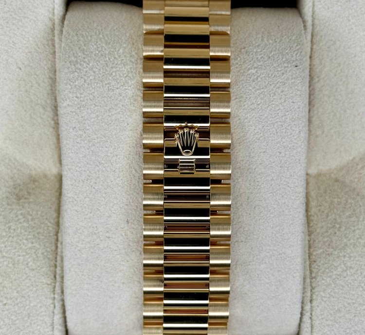 Rolex Day-date 40 New 2024 Day-date 40mm 228348rbr Presidential Diamond Bezel Green Dial