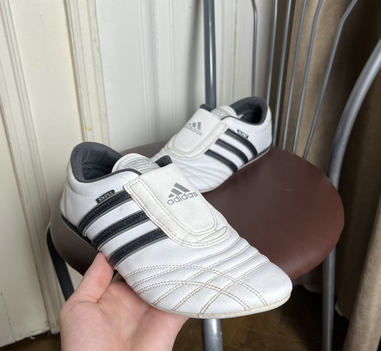 00 Adidas Taekwondo Boxing Sneakers Vintage Japan Vibe