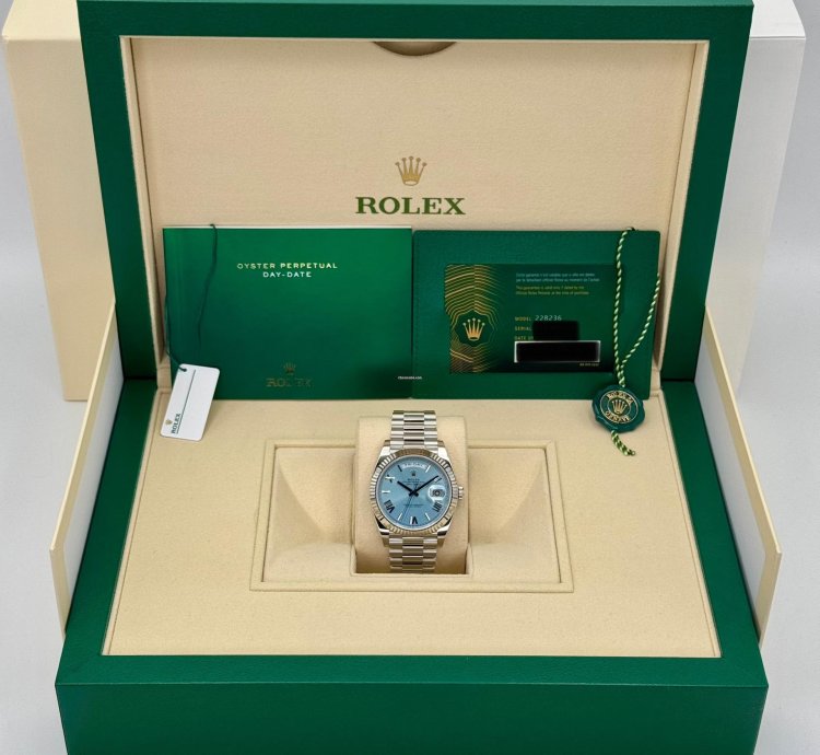 Rolex Day-date 40 New 2024 Day-date Platinum 40mm 228236 Ice-blue Roman Dial