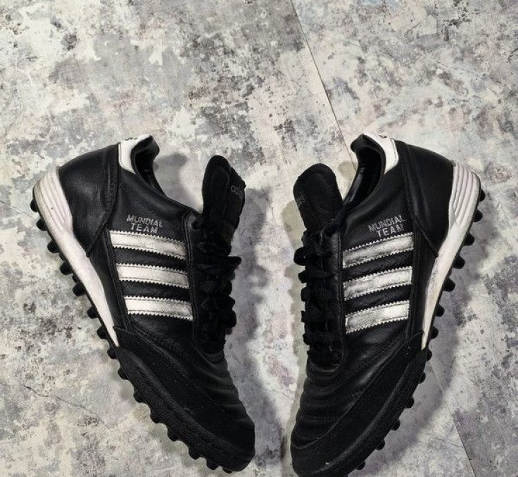 00s Adidas Mundial Sneakers Blokecore Soccer Y2k