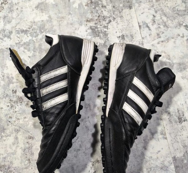 00s Adidas Mundial Sneakers Blokecore Soccer Y2k