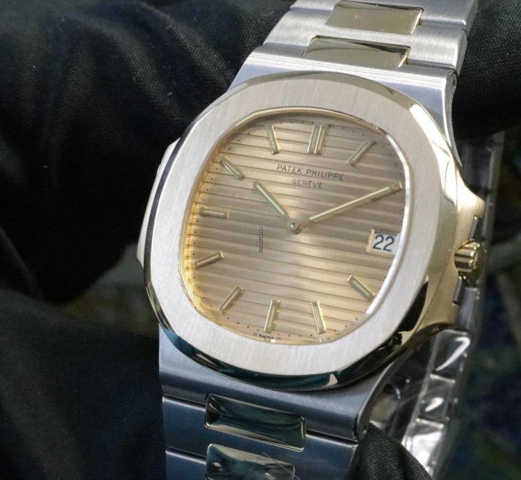 Patek Philippe Nautilus Date 3700 Cork Box Self-winding 1981