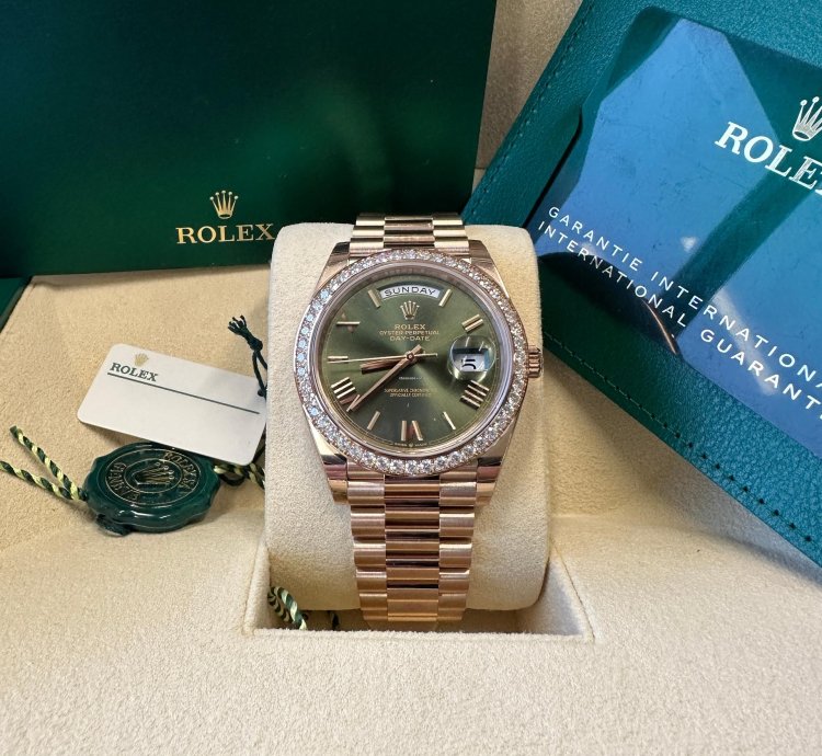 Rolex Day-date 40 New 2024 Olive Green Roman Dial Diamond Bezel President Bracelet Rose Gold