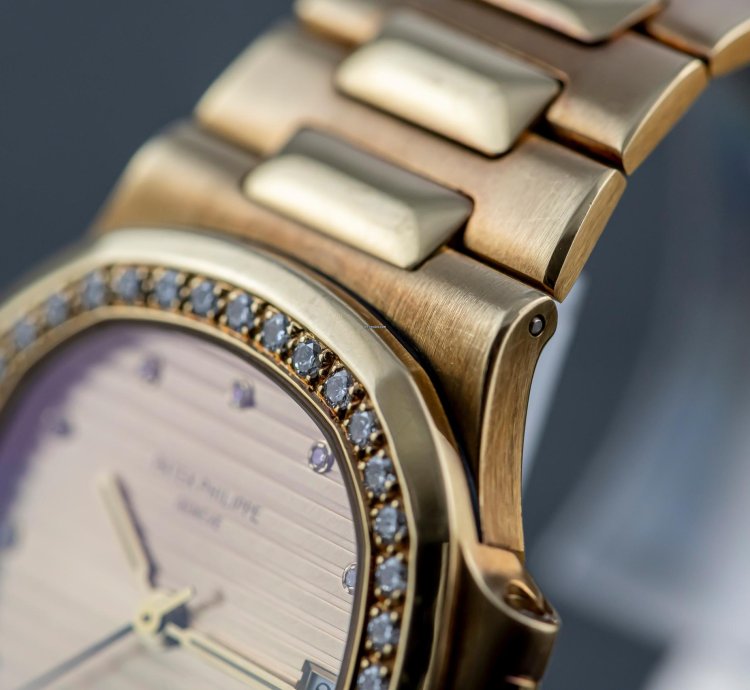 Patek Philippe Nautilus Diamond 3800 Perfect Condition