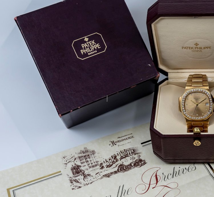 Patek Philippe Nautilus Diamond 3800 Perfect Condition
