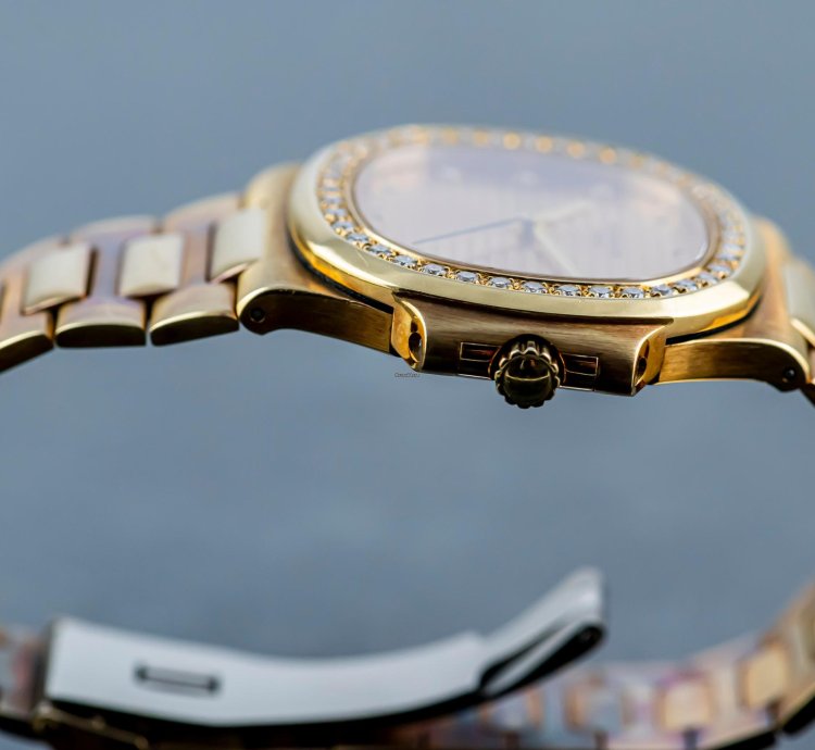 Patek Philippe Nautilus Diamond 3800 Perfect Condition