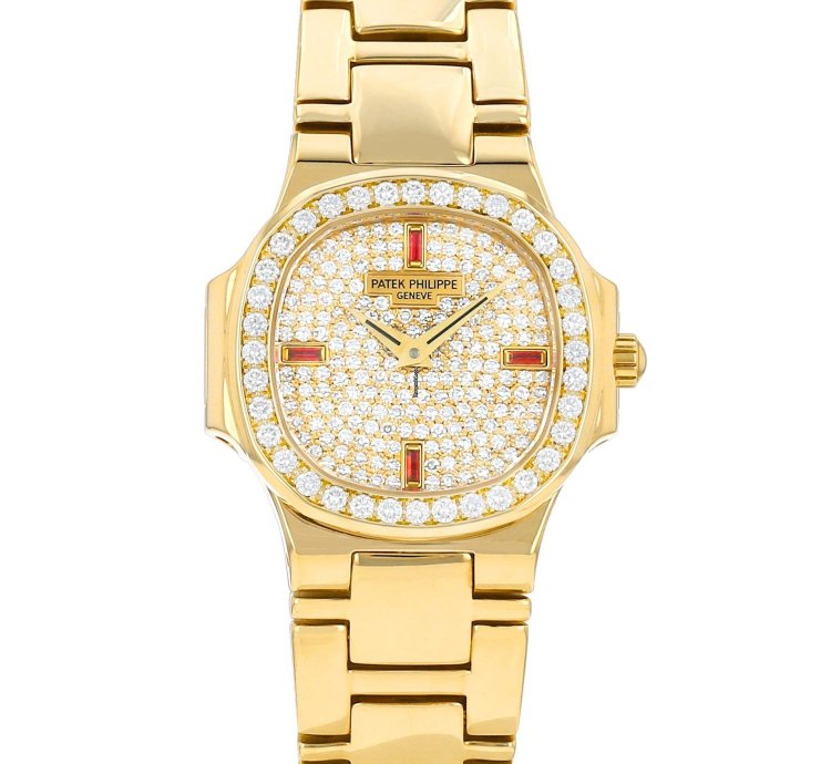Patek Philippe Nautilus En Or Jaune Et Diamant Ref Patek