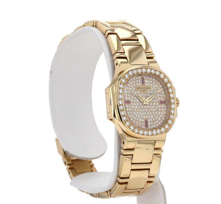 Patek Philippe Nautilus En Or Jaune Et Diamant Ref Patek