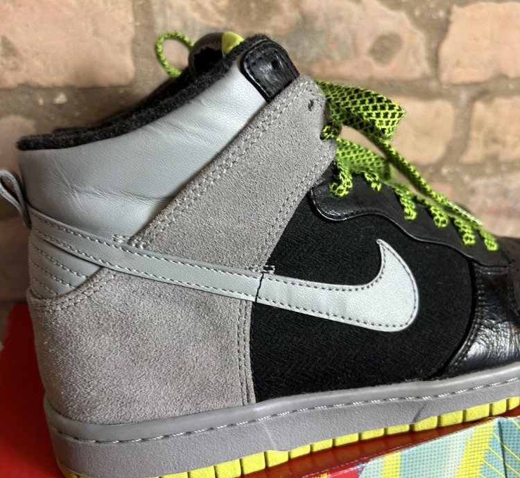 00s Vintage Nike Sb Dunk High Wrinkled Patent