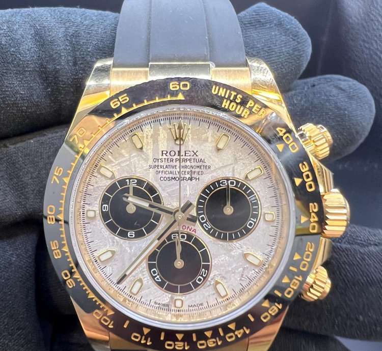 Rolex Daytona Meteorite Dial Full Yellow Gold Oysterflex