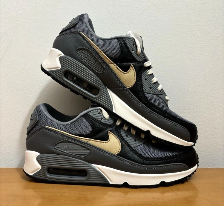 1 1 Nike Air Max 90 Black Grey Tan