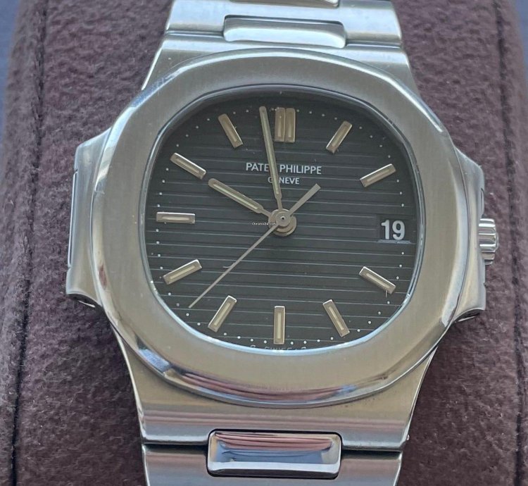 Patek Philippe Nautilus First Series 1987 - Highest Quality - Nautilus Full Set